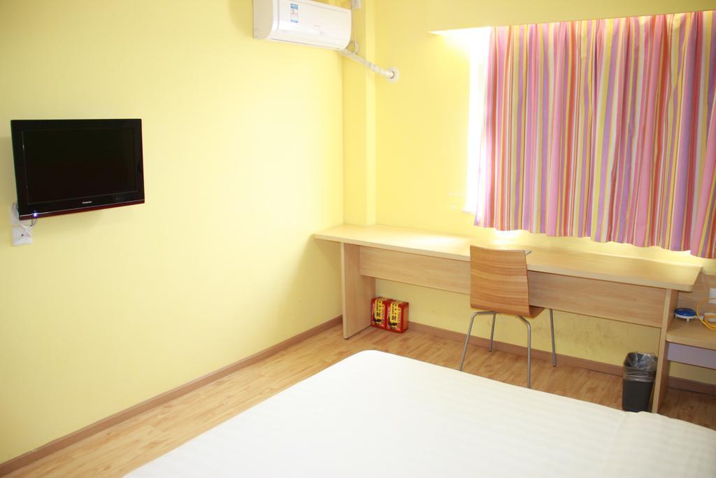 7Days Inn Changsha Tianxin Park Exterior photo